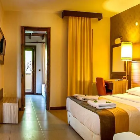 Ayvalik Beach Hotel 3* Ayvalı