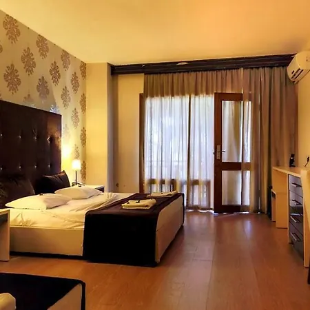 Ayvalik Beach Hotel Szálloda Ayvalı