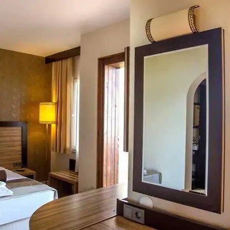 Szálloda Ayvalik Beach Hotel Ayvalı