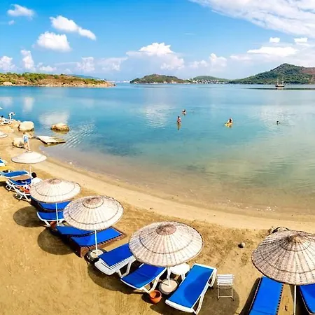 Ayvalik Beach Hotel 3* Ayvalı