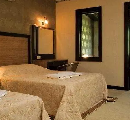 Ayvalik Beach Hotel 3* Ayvalı